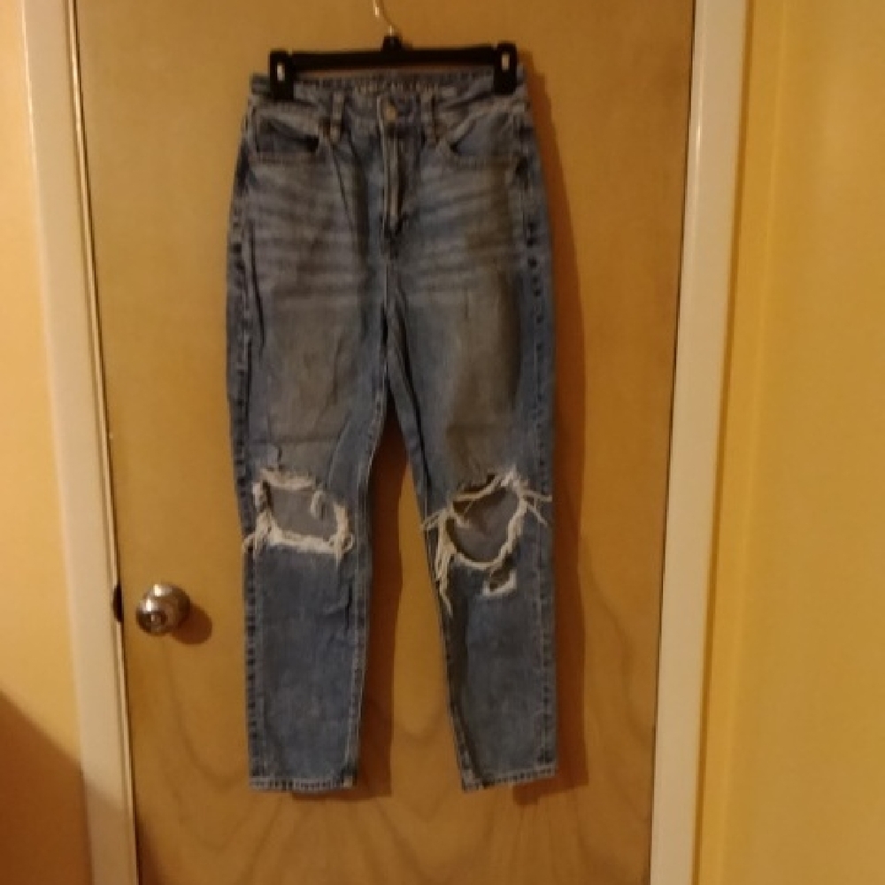 American Eagle Outfitters Light Blue Denim Jeans